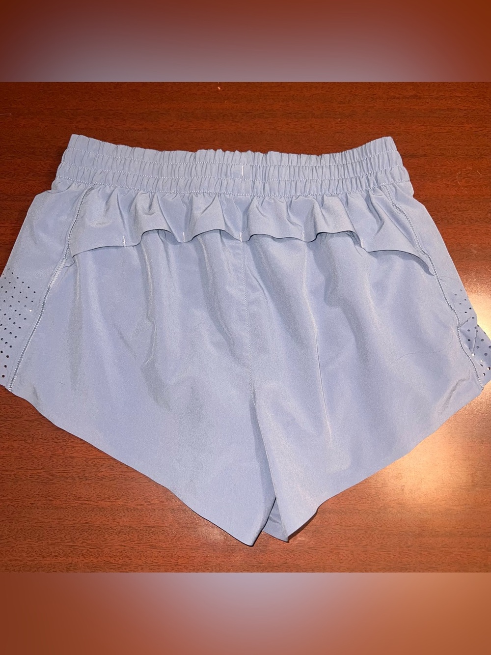 Athleta Pale Blue Women's Running Shorts - Picture 3 of 3